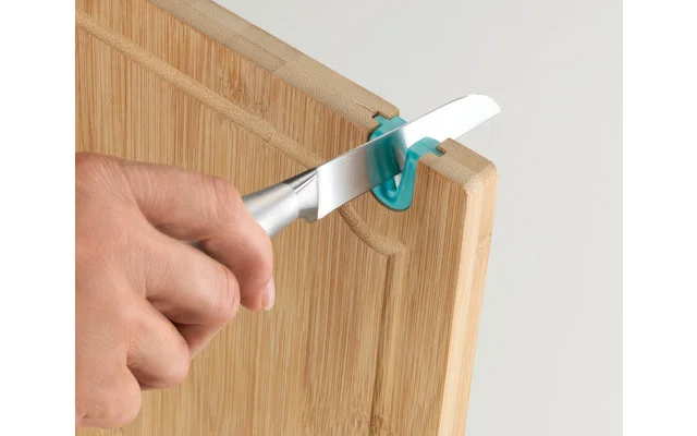 Wenko Schneidebrett Mit Messerschärfer 23 X 33 X 1,5 Cm – Bild 3