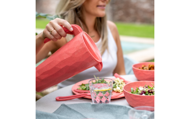 Koziol Club Pitcher Superglas Kanne Mit Deckel 1,5 Liter Nature Ash Grey – Bild 3